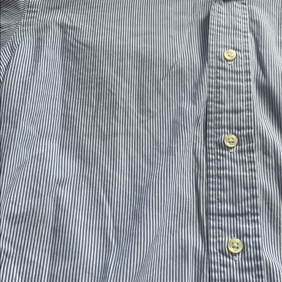 Ralph Lauren Men’s Button Down - Picture 2 of 3